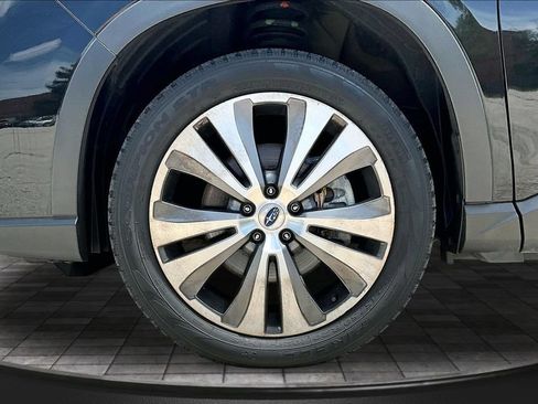 Used 2022 Subaru Ascent Limited AWD/4WD image 31