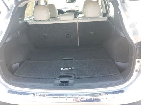 Used 2019 Nissan Rogue Sport SL w/ Premium Package FWD image 60