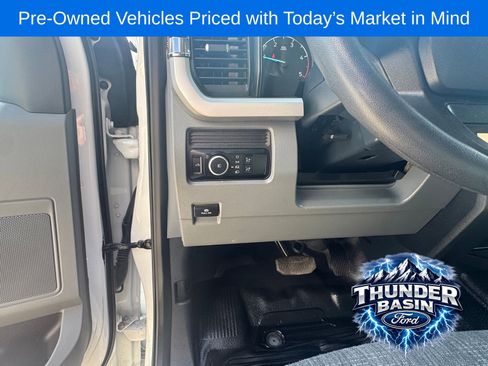 Used 2024 Ford F250 XLT w/ FX4 Off-Road Package AWD/4WD image 15