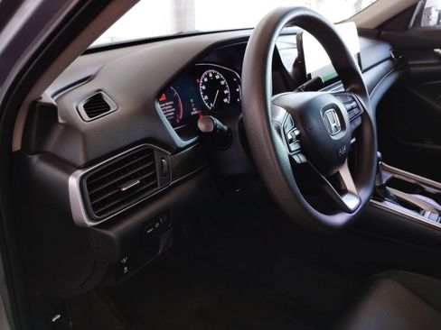 Used 2020 Honda Accord LX image 22