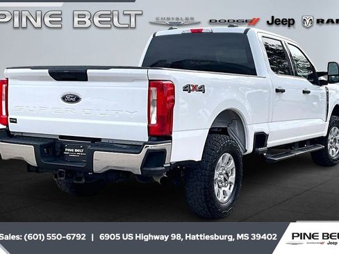 Used 2023 Ford F250 XLT image 11