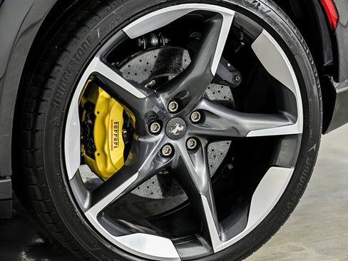 Used 2026 Ferrari Purosangue AWD/4WD image 17