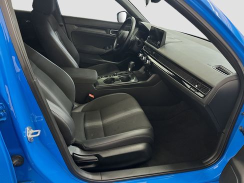 Used 2023 Honda Civic Sport image 31