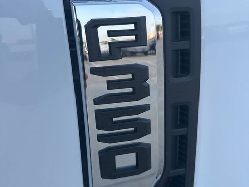 New 2025 Ford F350 XL w/ XL Chrome Package RWD image 6