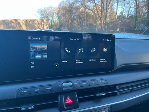 Used 2025 Kia K4 LXS image 20