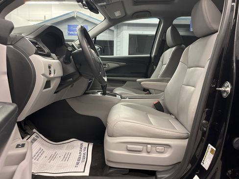 Used 2017 Honda Pilot EX-L image 10
