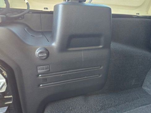 Used 2023 Jeep Wrangler Unlimited Sahara w/ Cold Weather Group image 36