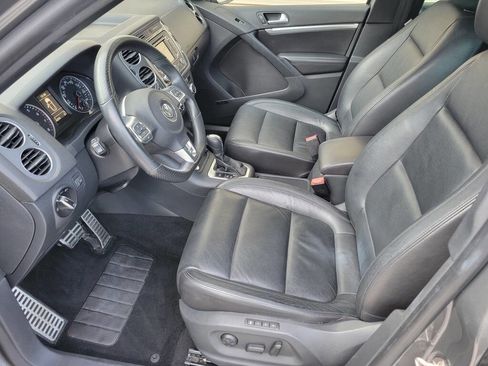 Used 2014 Volkswagen Tiguan R-Line image 15