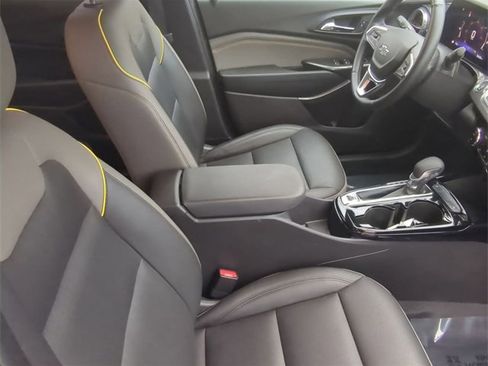 Certified 2024 Chevrolet Trax ACTIV w/ Driver Confidence Package image 26