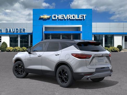 New 2026 Chevrolet Blazer LT image 3