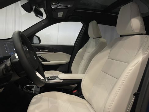 New 2026 BMW X1 xDrive28i w/ Convenience Package image 8