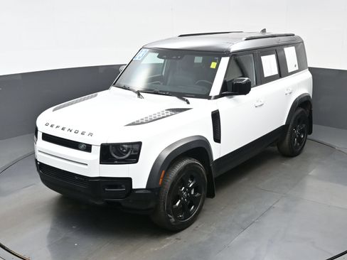 Used 2023 Land Rover Defender 110 X-Dynamic SE AWD/4WD image 38