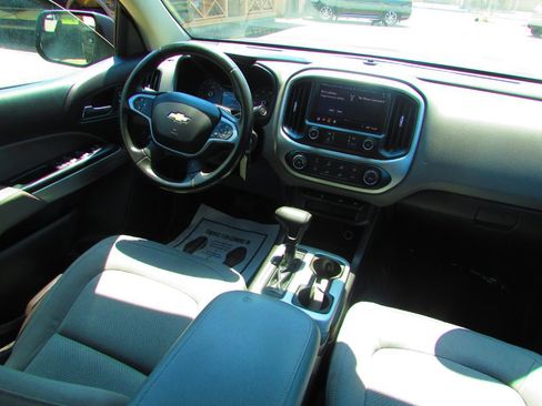 Used 2019 Chevrolet Colorado LT image 17