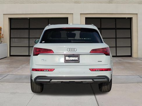 Used 2023 Audi Q5 Premium w/ Convenience Package AWD/4WD image 5