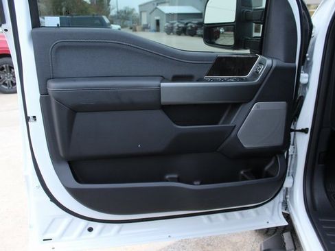 New 2026 Ford F250 Lariat w/ FX4 Off-Road Package image 6