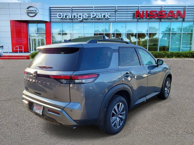 New 2026 Nissan Pathfinder SL w/ Cargo Package FWD image 2