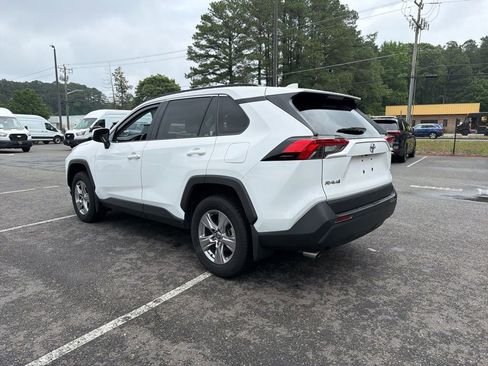 Used 2023 Toyota RAV4 XLE w/ Convenience Package AWD/4WD image 7