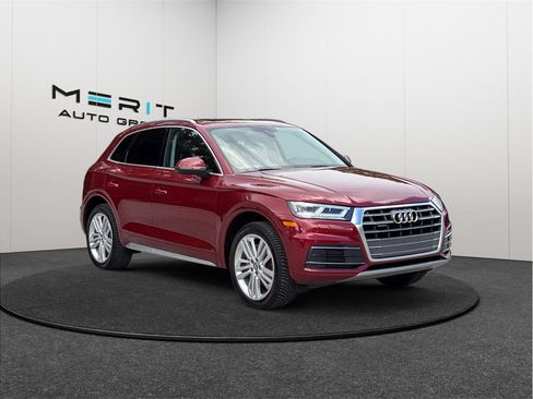 Used 2018 Audi Q5 2.0T Premium Plus w/ Premium Plus Package AWD/4WD image 1