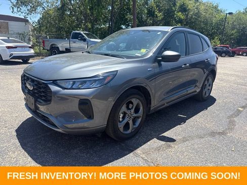 Used 2024 Ford Escape ST-Line w/ Tech Pack #1 FWD image 5