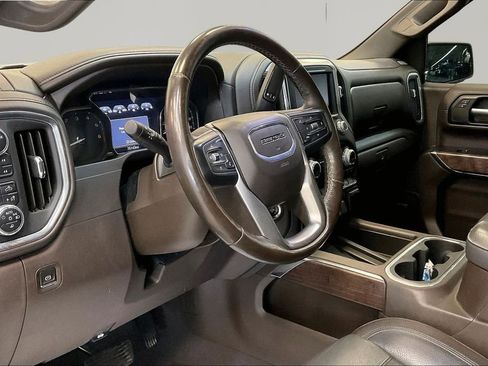 Used 2021 GMC Sierra 1500 Denali AWD/4WD image 19