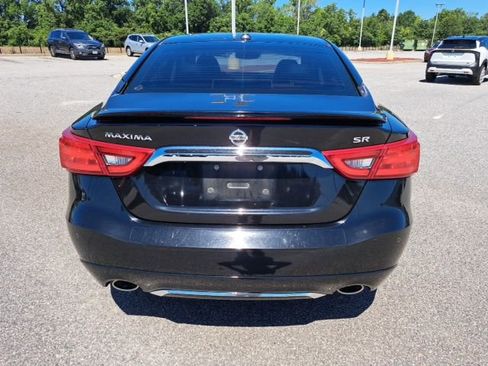 Used 2017 Nissan Maxima SR w/ Midnight Edition FWD image 10