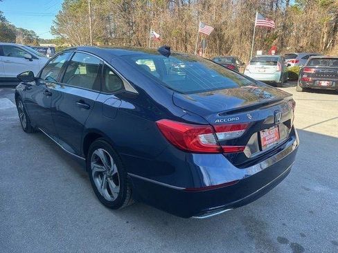 Used 2018 Honda Accord EX image 7