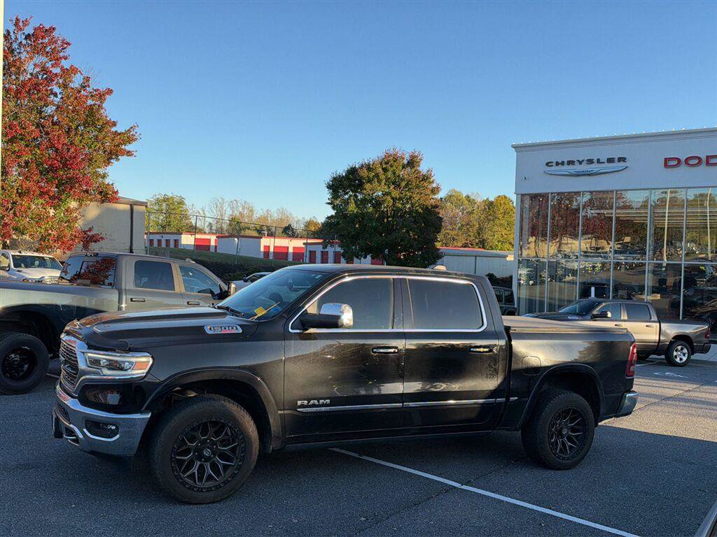 Used 2020 RAM 1500 Limited AWD/4WD image 2