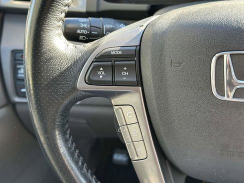 Used 2014 Honda Odyssey Touring Elite image 29