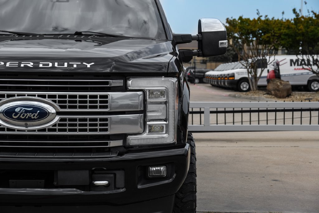 Used 2017 Ford F250 Platinum w/ Platinum Ultimate Package AWD/4WD image 56