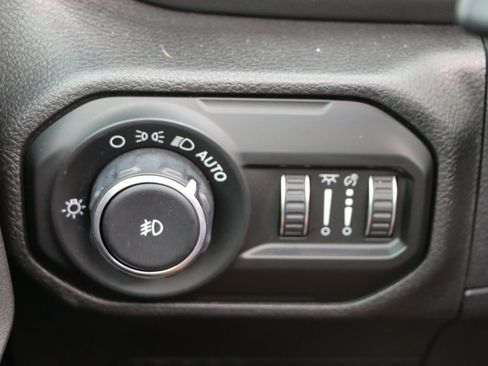 Used 2020 Jeep Wrangler Unlimited Rubicon w/ Quick Order Package 28Y Recon AWD/4WD image 18