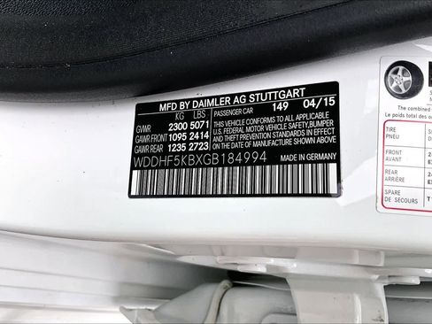 Used 2016 Mercedes-Benz E 350 Sedan image 32