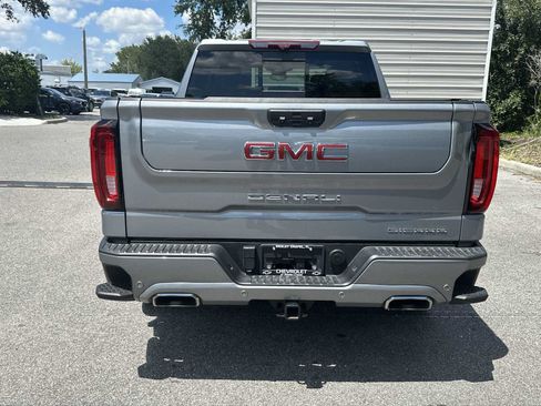 Used 2024 GMC Sierra 1500 Denali AWD/4WD image 5