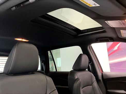 Used 2023 Honda Passport EX-L image 27