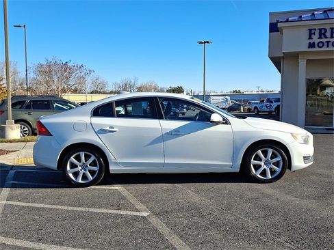 Used 2016 Volvo S60 T5 Premier w/ Protection Package image 7