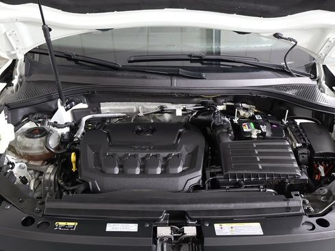 Used 2023 Volkswagen Tiguan SE R-Line FWD image 23