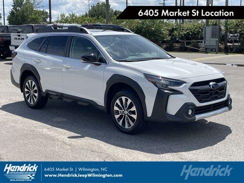 Used 2025 Subaru Outback Limited w/ Popular Package #2 AWD/4WD image 1