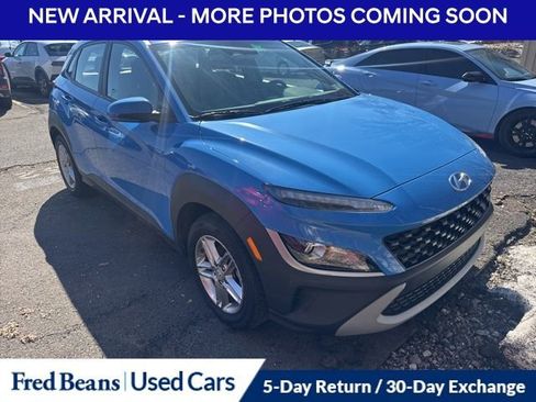Certified 2022 Hyundai Kona SE w/ Cargo Package image 4
