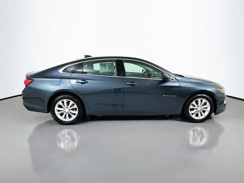 Used 2019 Chevrolet Malibu LT w/ LPO, Convenience Package 2 FWD image 9