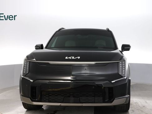 Used 2024 Kia EV9 GT-Line AWD/4WD image 12