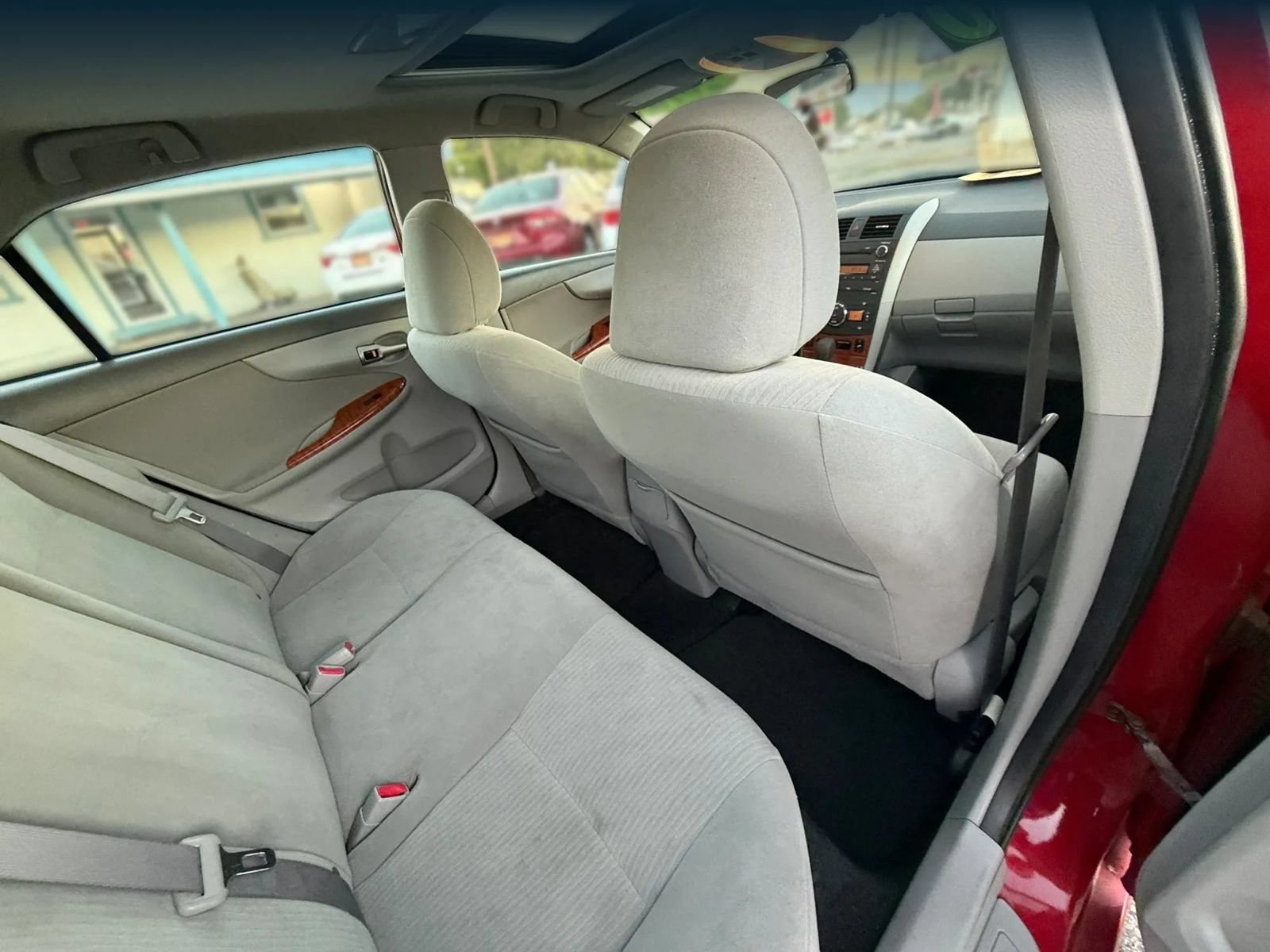 Used 2010 Toyota Corolla XLE w/ XLE EVP Pkg #2 FWD image 19