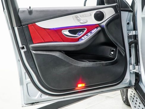 Used 2022 Mercedes-Benz GLC 300 4MATIC Coupe image 42