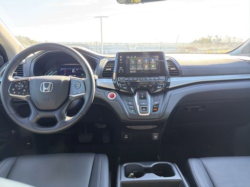 Used 2023 Honda Odyssey EX-L image 28