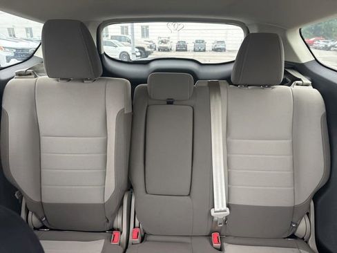 Used 2016 Ford Escape SE FWD image 22