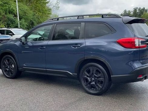 Used 2023 Subaru Ascent Onyx Edition AWD/4WD image 6