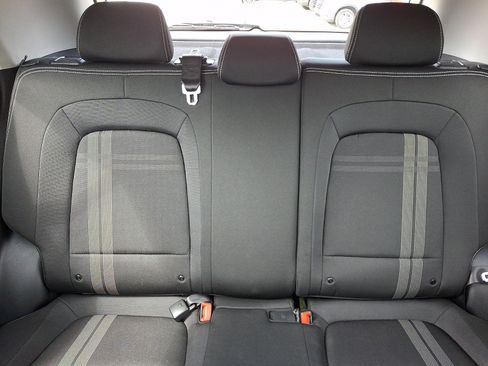 Used 2023 Hyundai Venue SEL w/ Cargo Package FWD image 19