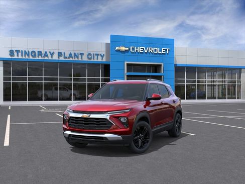 New 2026 Chevrolet TrailBlazer LT w/ Convenience Package FWD image 8