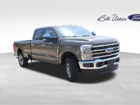 New 2026 Ford F350 4x4 Crew Cab Super Duty image 2