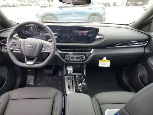 New 2026 Buick Envista Sport Touring FWD image 11