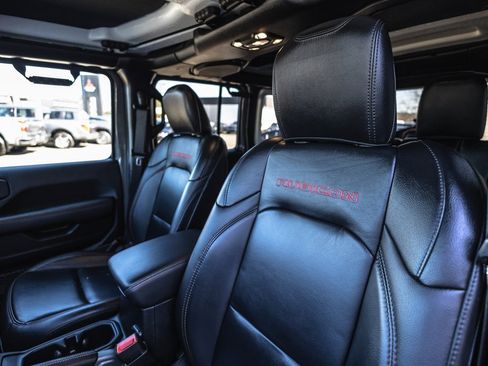 Used 2021 Jeep Wrangler Unlimited Rubicon w/ Uconnect 4C Nav & Sound Group image 23