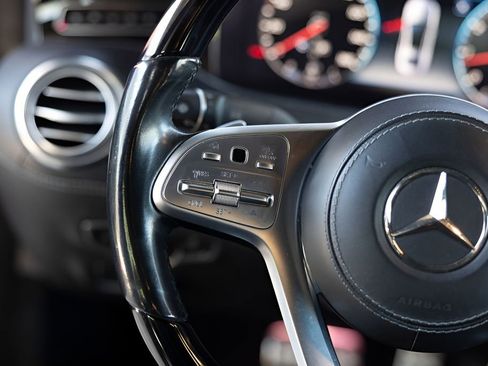 Used 2019 Mercedes-Benz S 560 4MATIC Coupe image 31
